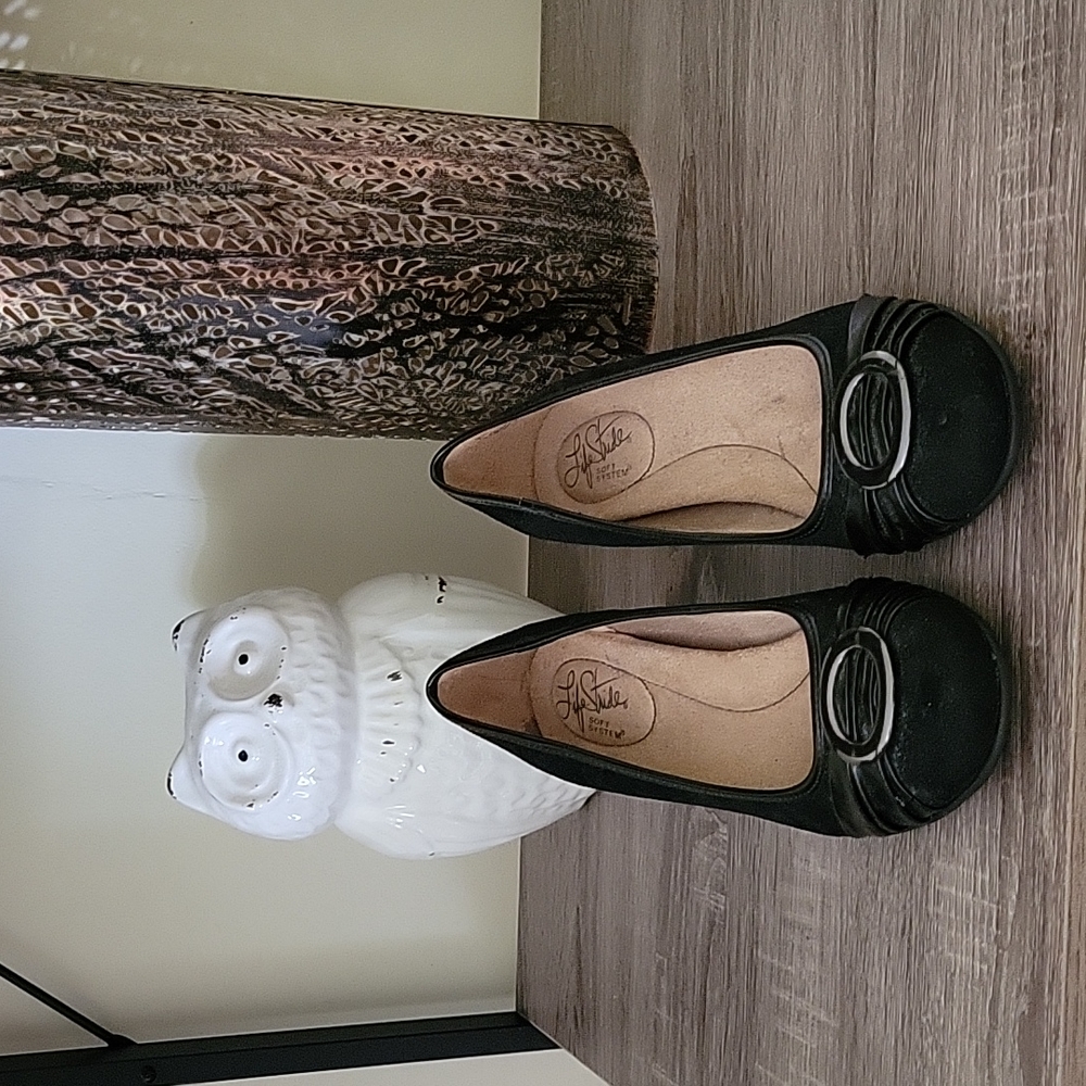 Life stride heels black 7.5